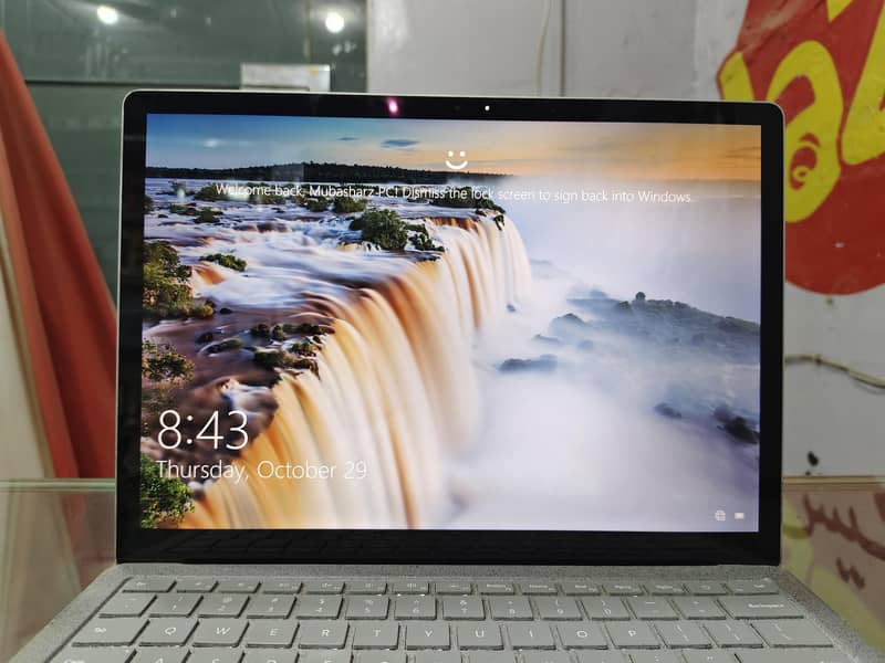 Surface Laptop 2 1