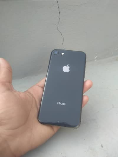 Apple iPhone 8