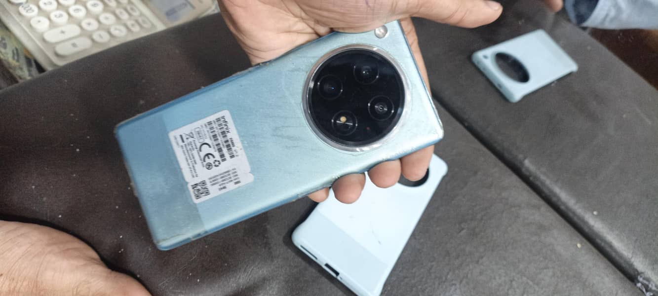 Infinix Zero 40 6