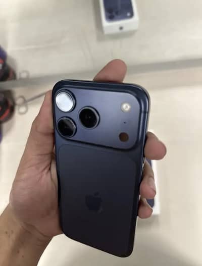 iphone 17 pro with box