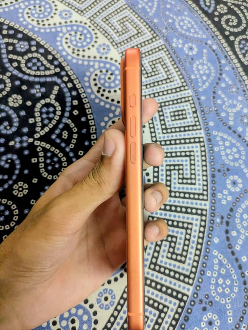 Apple iPhone 17 Pro Max 1