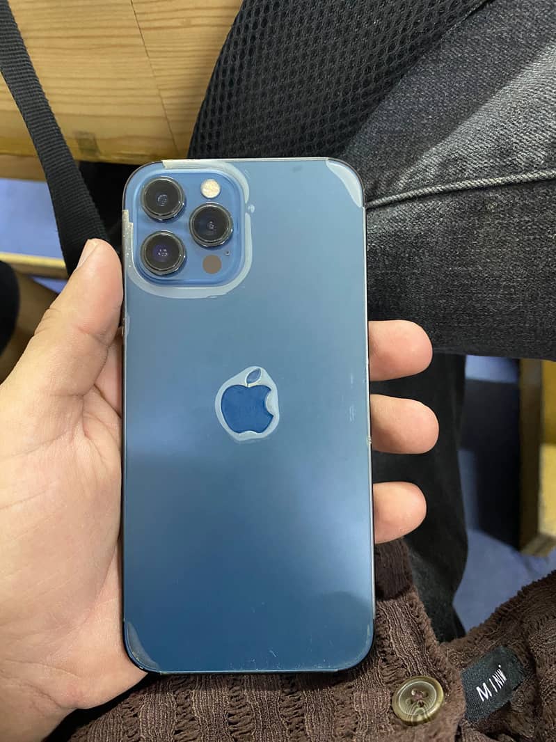 Apple iPhone 12 Pro Max 1