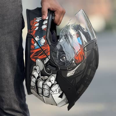Super Air Flip-Up Helmet | Slightly Used | 10/10 Condition