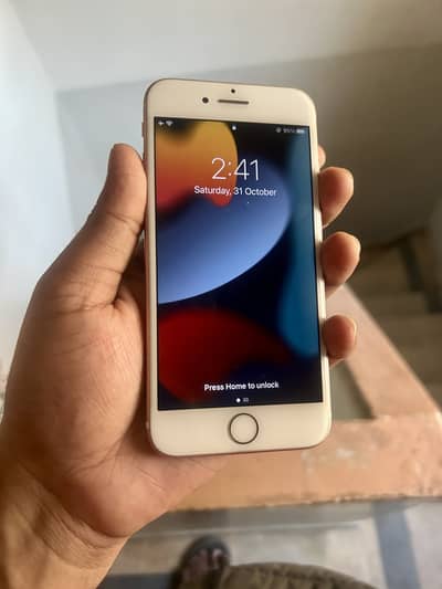 iPhone 7 For Sale Genuine Condition