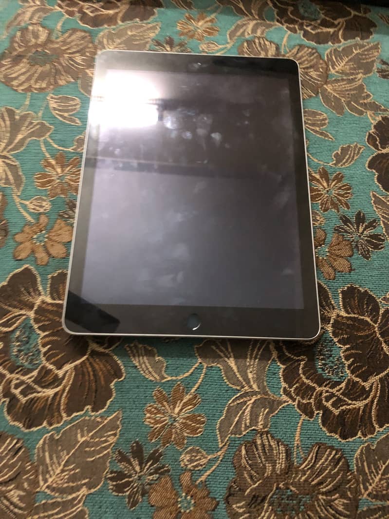 IPad 5th Generation 1