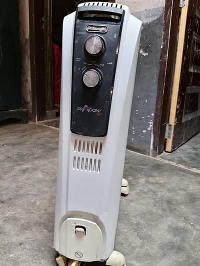 Delonghi 8/10 condition