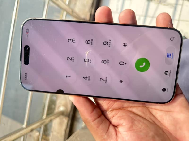 Apple iPhone 16 Pro Max 6