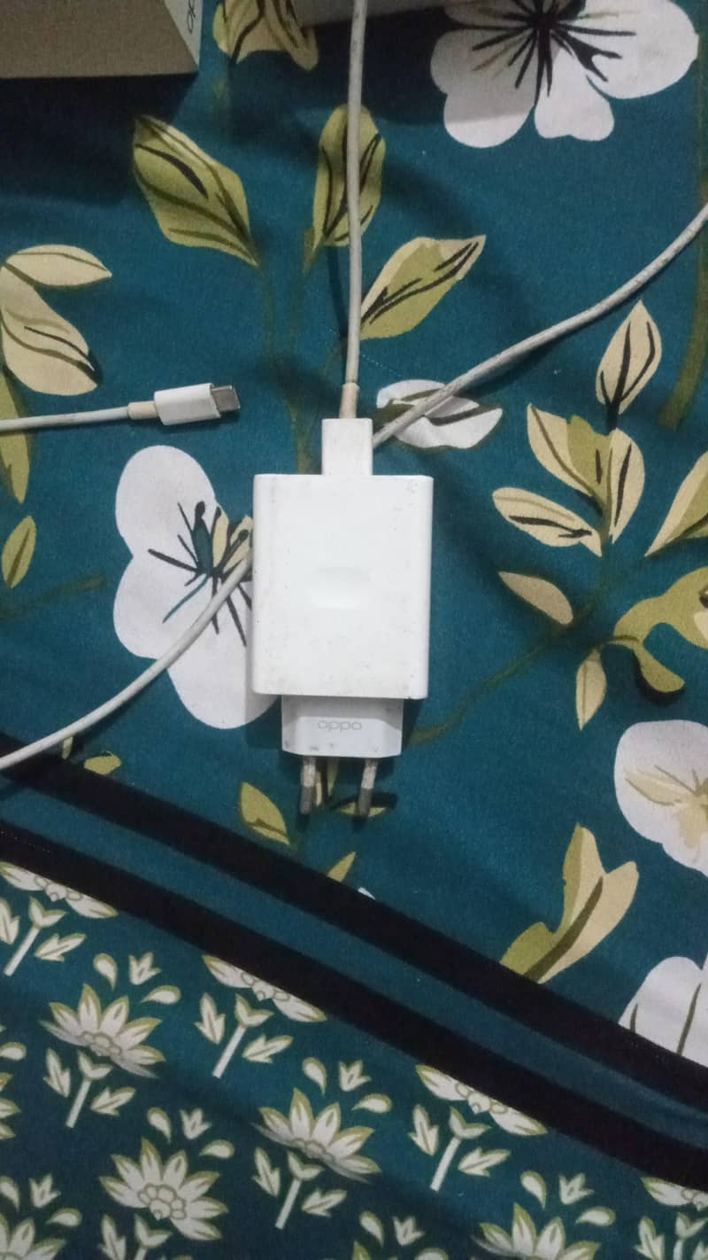 OPPO A54 4