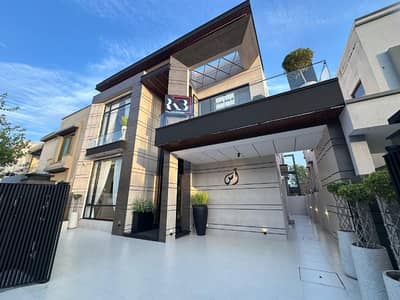 10 MARLA BRAND NEW LUXURY HOUSE FOR SALE IN BAHRIA TOWN LAHORE