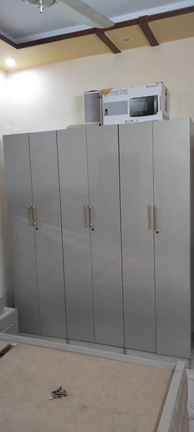 Furniture set