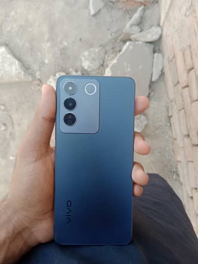 Vivo V27e