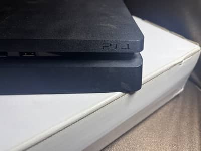 PS4 SLIM