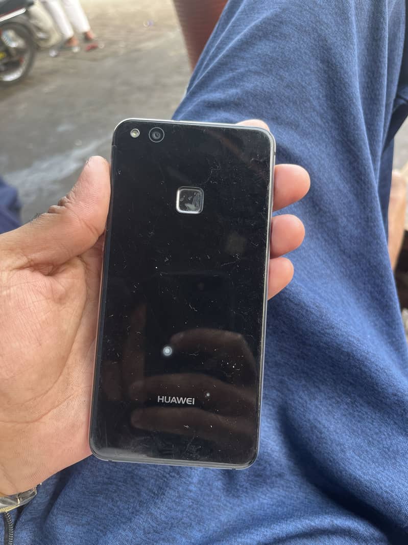 Huawei P10 Lite 1
