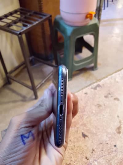 Apple iPhone 7