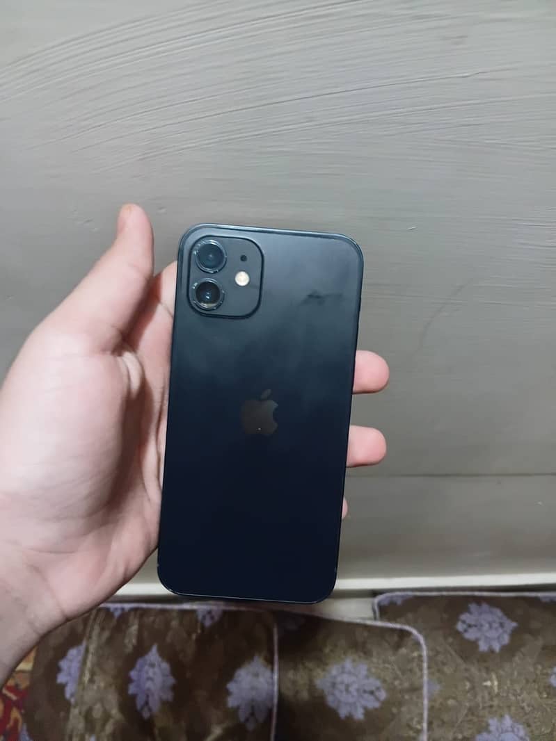 Apple iPhone 12 8