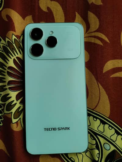 Tecno Spark 40