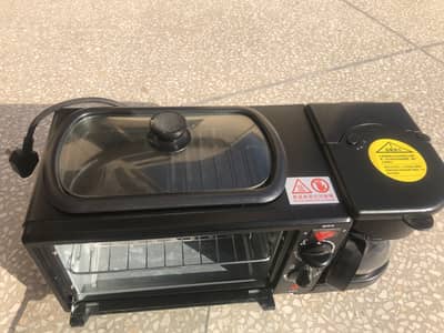 Small baking oven and Coffee machine
