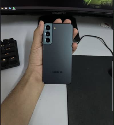 Samsung Mobile S22