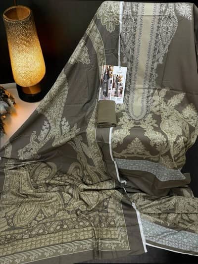 urbane lawn 3 piece new heavy printed suit
