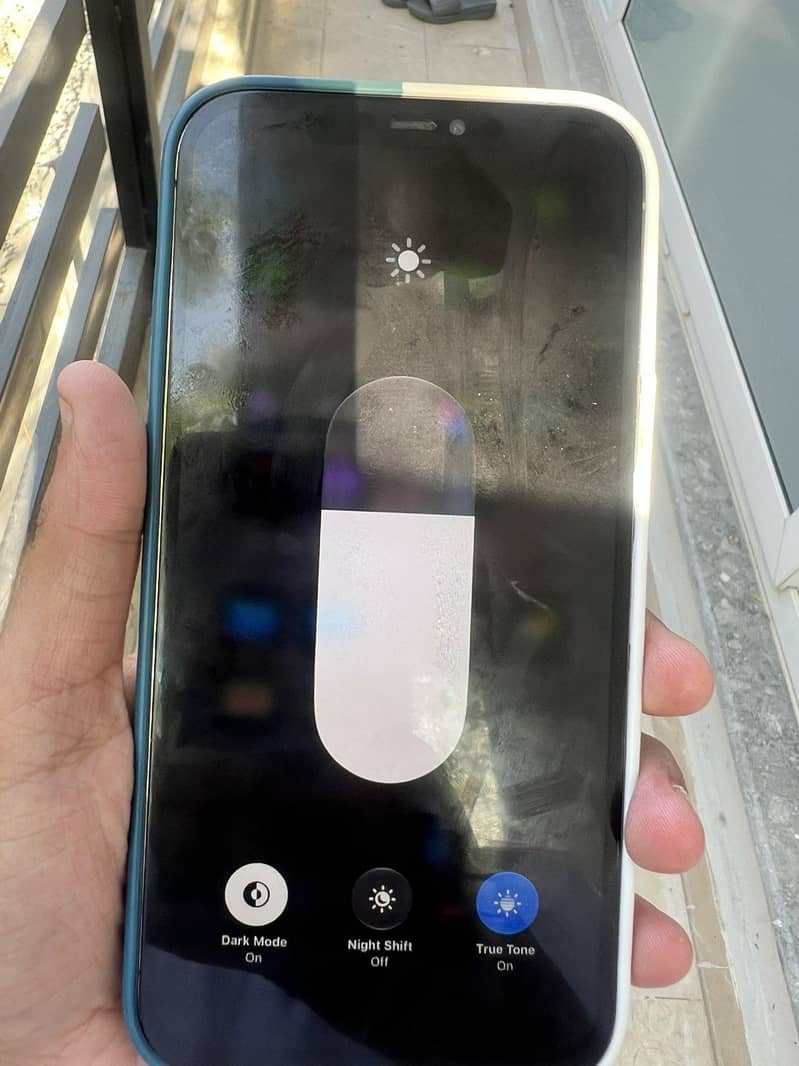 IPhone 12pro max read add 12