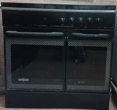 NasGas Gas Stove with Cabinet in Very Good Condition