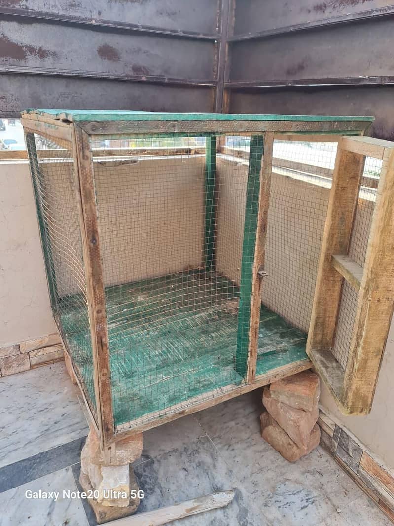 2 cages 0
