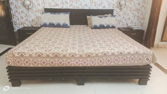 King Size Bed set with 2 side tables and dressing with 2 mirrors