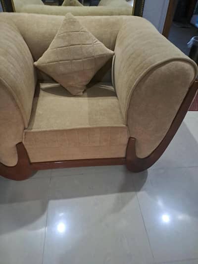 6 seater brand new sofa