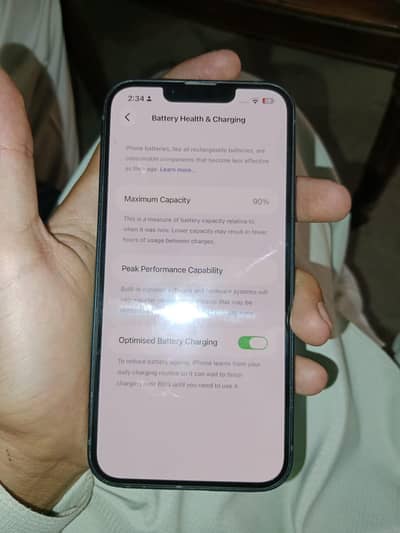 Apple iPhone 13