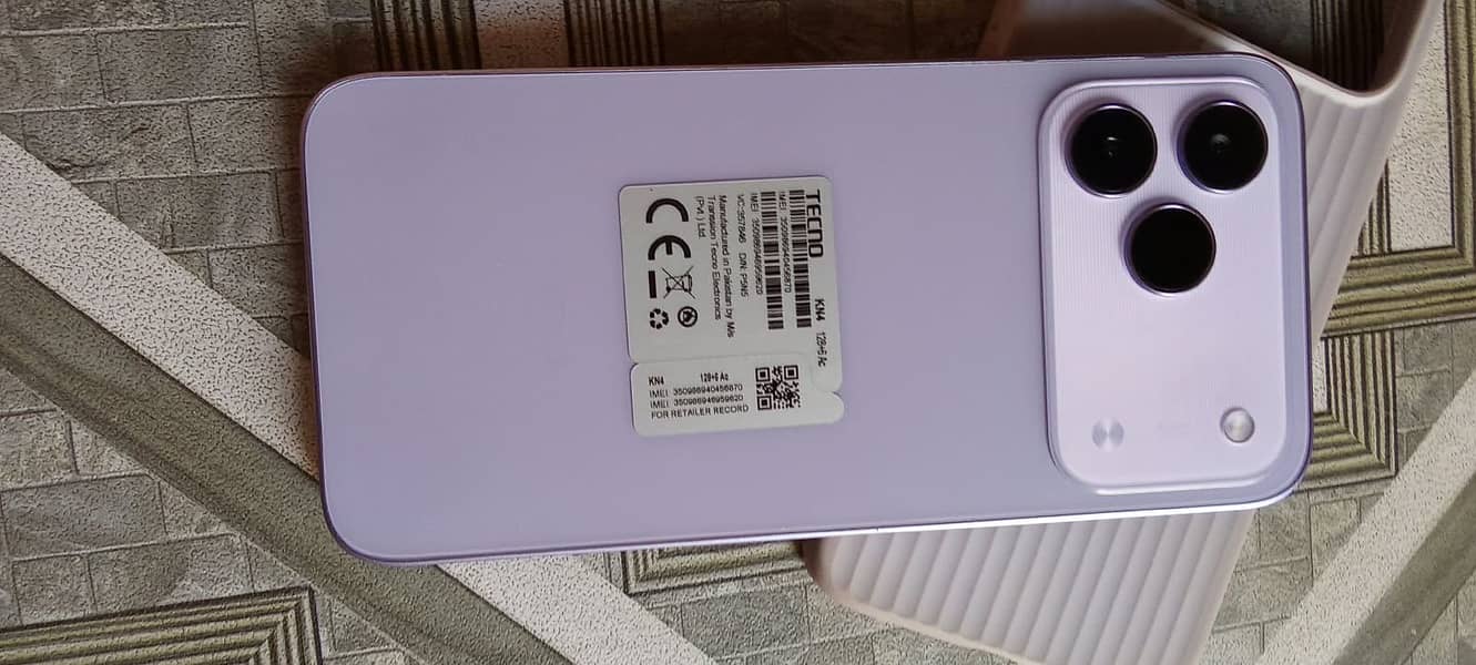 Tecno Spark 50 4