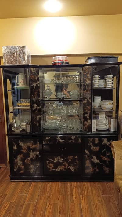 Premium Lasani Deco Showcase Cabinet 4 Glass Display – Elegant Design