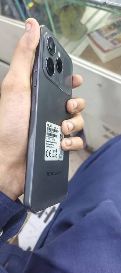 Tecno Spark 40
