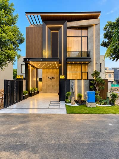 5 Marla Brand New Luxury Bungalow Near Big Park And Market Top Location