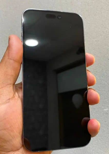 Apple iPhone 14 pro Max 1