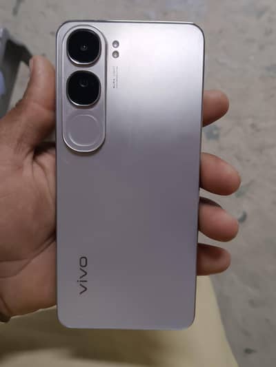 Vivo Y200