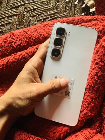 Infinix Hot 60i