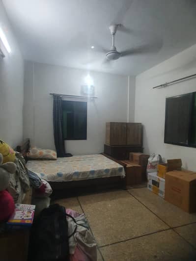 Silent commercial Flat for rent Gulshan-e-Iqbal