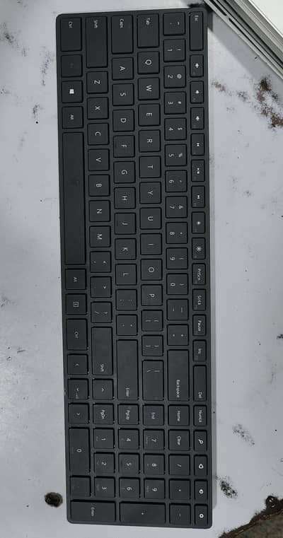 Microsoft Designer Keyboard - Bluetooth - Ultra-Thin