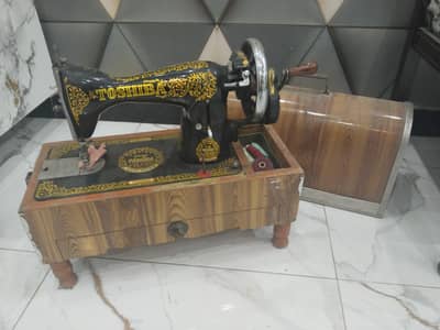 sewing machine (Salai machine) for sale