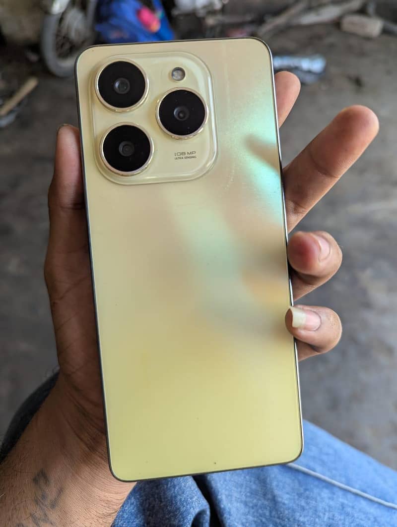 Tecno Spark 20C 1