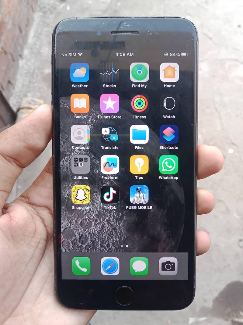 iPhone 8 Plus 0