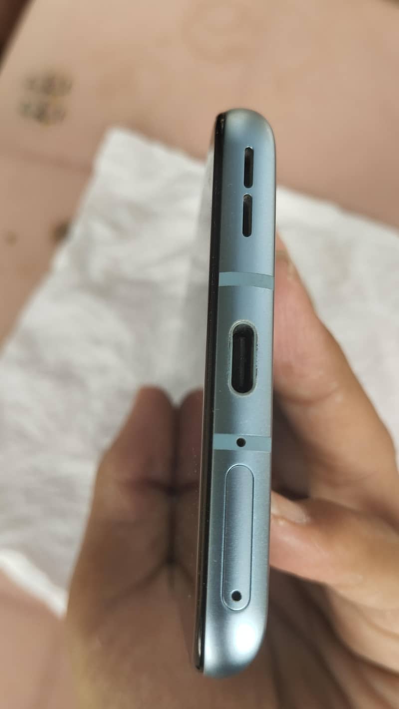 One Plus 9R 5