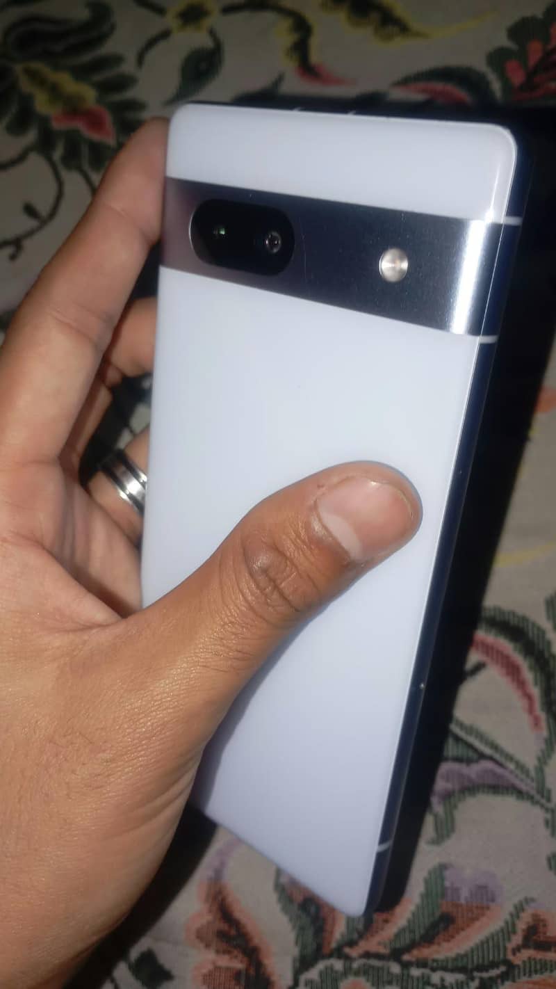 Google Pixel 7a 0