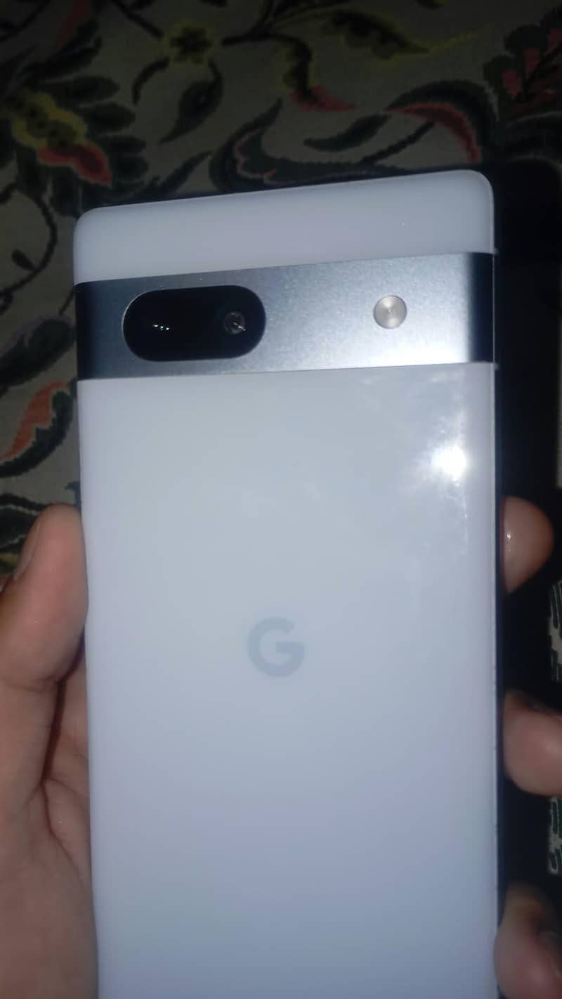 Google Pixel 7a 1