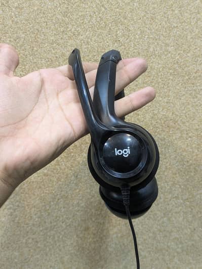 Logitech H390 Calling Headset