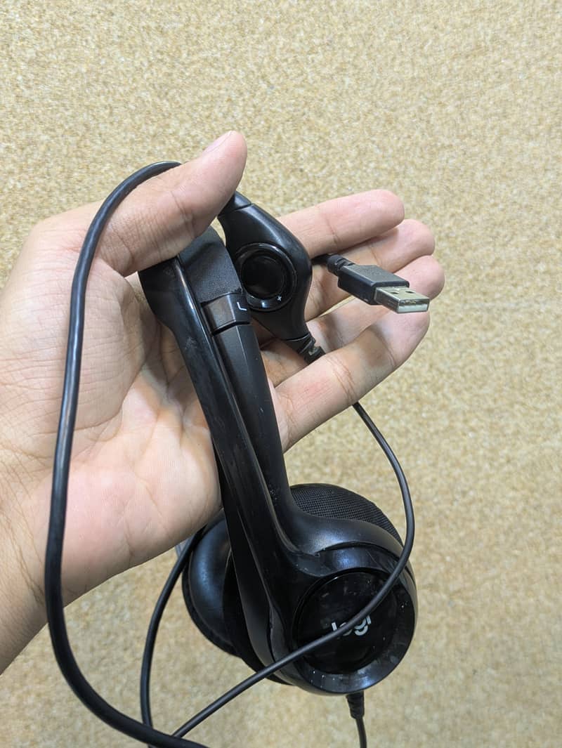 Logitech H390 Calling Headset 3