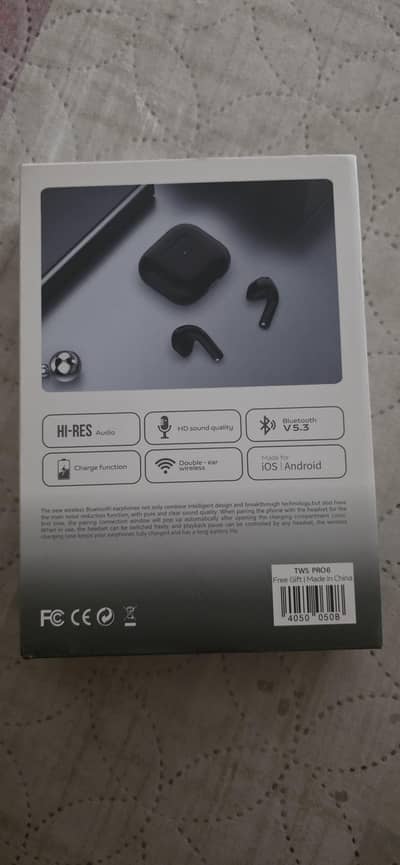 V-Premier Online Exclusive TWS Earbuds
