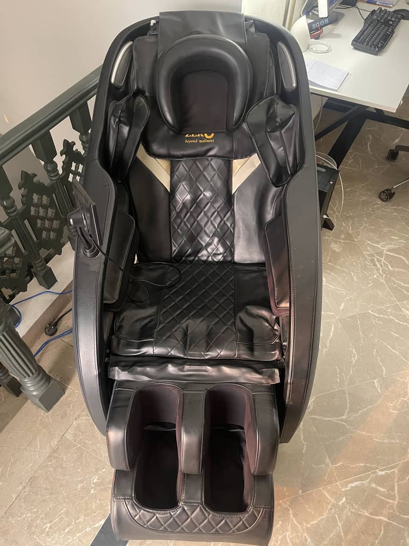 Message Chair - Zero Gravity  - Almost New 1