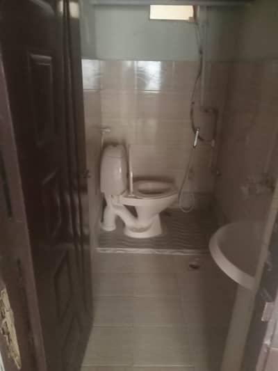 Flat For Rent 2 Bedroom Drawing Dinning American Kitchen Tile Flooring Boundary Wall Project in Bhayani Heights Comfortable accommodation, excellent facilities and a peaceful environment your dream home!