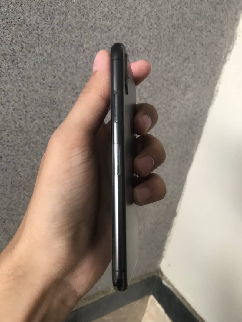 Apple iPhone X 9